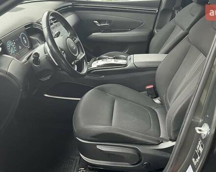 Серый Хендай Туксон, объемом двигателя 1.6 л и пробегом 100 тыс. км за 25295 $, фото 11 на Automoto.ua