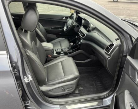 Серый Хендай Туксон, объемом двигателя 2.4 л и пробегом 22 тыс. км за 17300 $, фото 8 на Automoto.ua