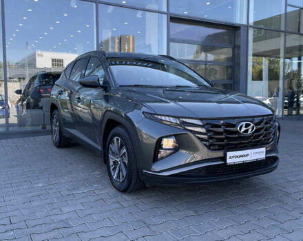 Серый Хендай Туксон, объемом двигателя 2 л и пробегом 134 тыс. км за 22000 $, фото 1 на Automoto.ua