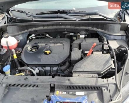 Серый Хендай Туксон, объемом двигателя 2 л и пробегом 56 тыс. км за 3000 $, фото 11 на Automoto.ua