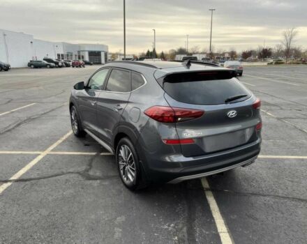 Серый Хендай Туксон, объемом двигателя 2.4 л и пробегом 12 тыс. км за 9000 $, фото 3 на Automoto.ua