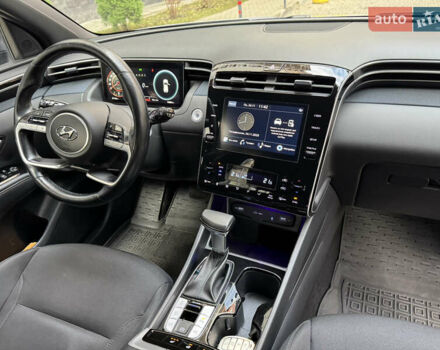 Сірий Хендай Туксон, об'ємом двигуна 2 л та пробігом 94 тис. км за 23500 $, фото 9 на Automoto.ua