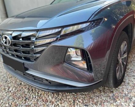 Серый Хендай Туксон, объемом двигателя 2 л и пробегом 98 тыс. км за 24000 $, фото 1 на Automoto.ua