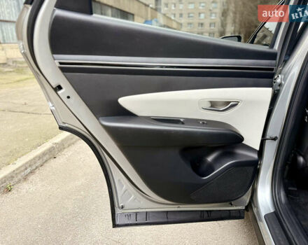 Сірий Хендай Туксон, об'ємом двигуна 2.5 л та пробігом 87 тис. км за 21000 $, фото 29 на Automoto.ua