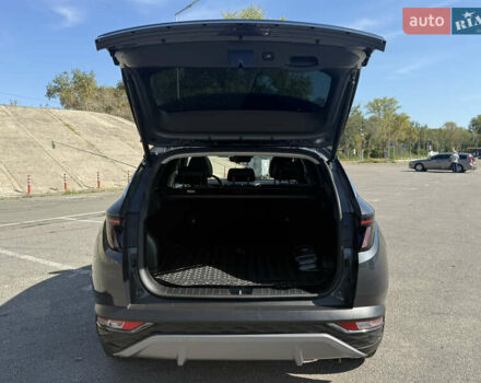 Серый Хендай Туксон, объемом двигателя 2 л и пробегом 52 тыс. км за 26999 $, фото 8 на Automoto.ua