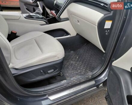 Сірий Хендай Туксон, об'ємом двигуна 1.6 л та пробігом 149 тис. км за 29500 $, фото 19 на Automoto.ua