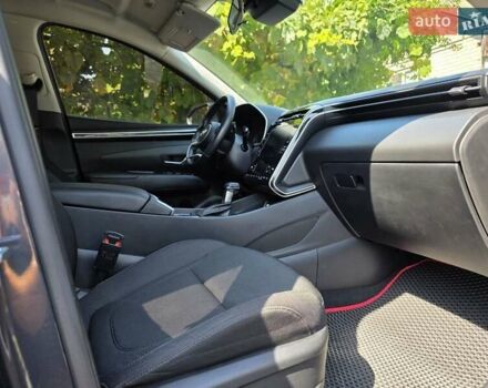 Серый Хендай Туксон, объемом двигателя 2 л и пробегом 70 тыс. км за 25600 $, фото 29 на Automoto.ua