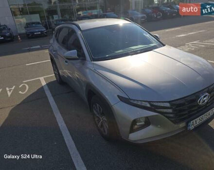 Серый Хендай Туксон, объемом двигателя 2 л и пробегом 94 тыс. км за 23694 $, фото 3 на Automoto.ua