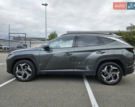 Серый Хендай Туксон, объемом двигателя 1.6 л и пробегом 68 тыс. км за 33000 $, фото 4 на Automoto.ua