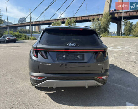 Серый Хендай Туксон, объемом двигателя 2 л и пробегом 52 тыс. км за 27499 $, фото 7 на Automoto.ua