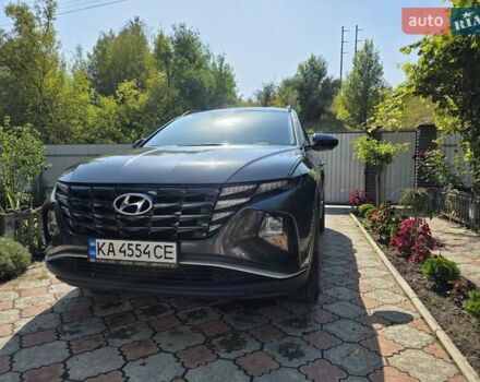 Серый Хендай Туксон, объемом двигателя 2 л и пробегом 70 тыс. км за 25600 $, фото 6 на Automoto.ua