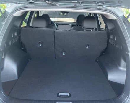 Серый Хендай Туксон, объемом двигателя 1.6 л и пробегом 28 тыс. км за 24600 $, фото 12 на Automoto.ua