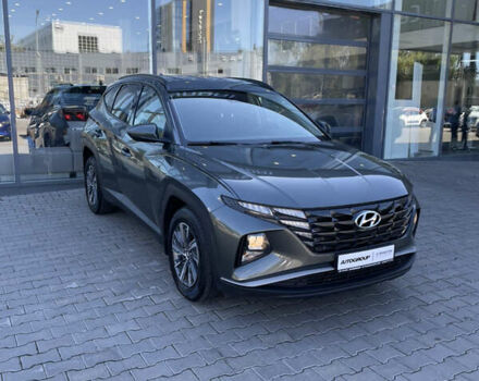 Серый Хендай Туксон, объемом двигателя 2 л и пробегом 134 тыс. км за 22000 $, фото 2 на Automoto.ua