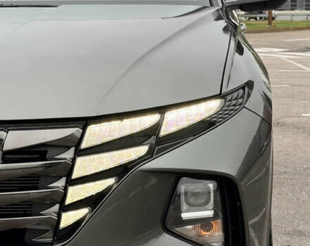 Серый Хендай Туксон, объемом двигателя 2 л и пробегом 102 тыс. км за 22500 $, фото 10 на Automoto.ua