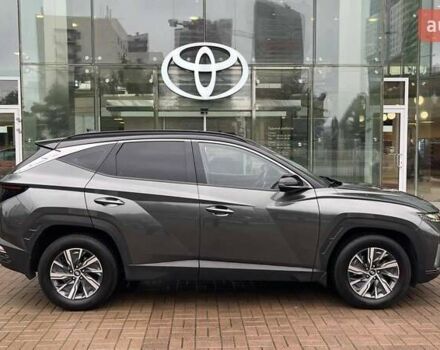 Серый Хендай Туксон, объемом двигателя 1.6 л и пробегом 100 тыс. км за 25295 $, фото 15 на Automoto.ua