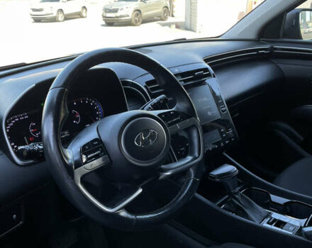 Серый Хендай Туксон, объемом двигателя 2 л и пробегом 134 тыс. км за 22000 $, фото 13 на Automoto.ua