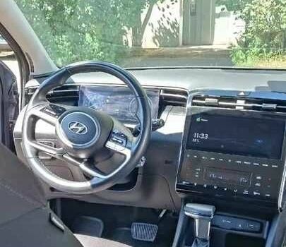 Серый Хендай Туксон, объемом двигателя 2 л и пробегом 98 тыс. км за 24000 $, фото 5 на Automoto.ua