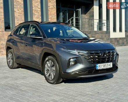 Серый Хендай Туксон, объемом двигателя 1.6 л и пробегом 55 тыс. км за 28900 $, фото 4 на Automoto.ua