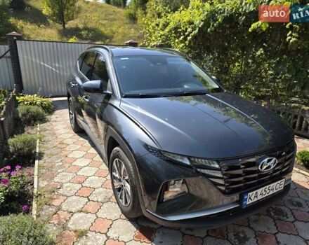 Серый Хендай Туксон, объемом двигателя 2 л и пробегом 70 тыс. км за 25600 $, фото 7 на Automoto.ua