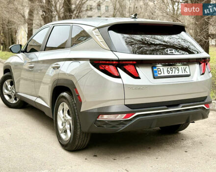 Сірий Хендай Туксон, об'ємом двигуна 2.5 л та пробігом 87 тис. км за 21000 $, фото 3 на Automoto.ua