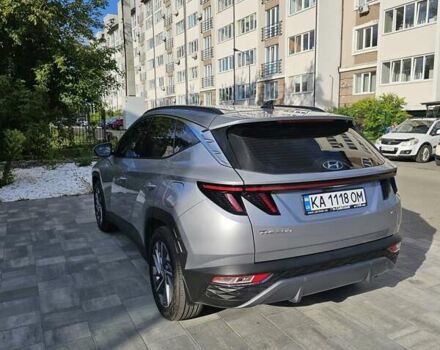 Серый Хендай Туксон, объемом двигателя 2 л и пробегом 46 тыс. км за 29000 $, фото 4 на Automoto.ua