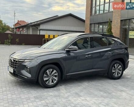 Серый Хендай Туксон, объемом двигателя 1.6 л и пробегом 55 тыс. км за 28750 $, фото 4 на Automoto.ua