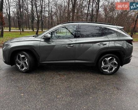 Серый Хендай Туксон, объемом двигателя 1.6 л и пробегом 105 тыс. км за 29990 $, фото 2 на Automoto.ua