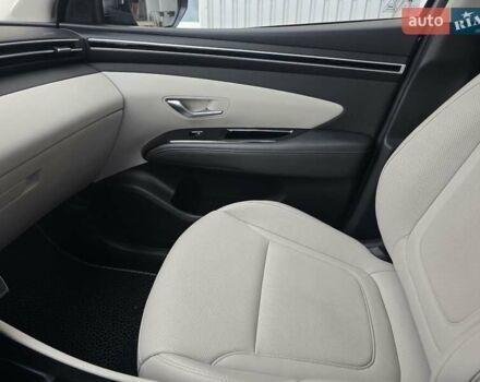 Серый Хендай Туксон, объемом двигателя 2 л и пробегом 39 тыс. км за 30500 $, фото 38 на Automoto.ua