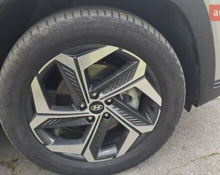 Серый Хендай Туксон, объемом двигателя 1.6 л и пробегом 77 тыс. км за 32400 $, фото 10 на Automoto.ua