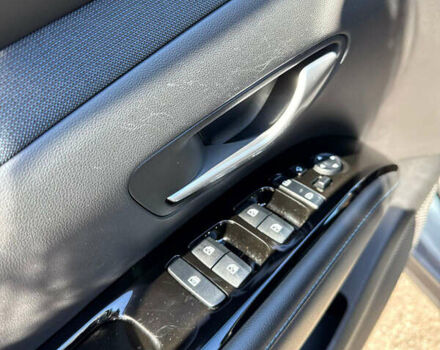 Серый Хендай Туксон, объемом двигателя 1.6 л и пробегом 53 тыс. км за 37000 $, фото 6 на Automoto.ua