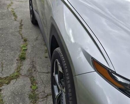 Серый Хендай Туксон, объемом двигателя 1.6 л и пробегом 77 тыс. км за 32400 $, фото 2 на Automoto.ua