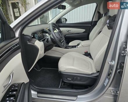 Серый Хендай Туксон, объемом двигателя 2 л и пробегом 39 тыс. км за 30500 $, фото 16 на Automoto.ua