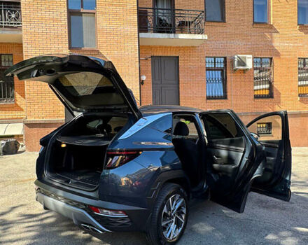 Серый Хендай Туксон, объемом двигателя 1.6 л и пробегом 53 тыс. км за 37000 $, фото 9 на Automoto.ua