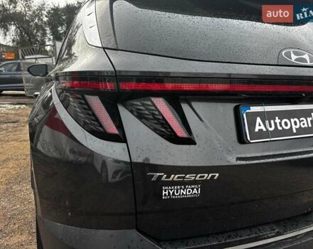 Серый Хендай Туксон, объемом двигателя 2.5 л и пробегом 28 тыс. км за 26990 $, фото 14 на Automoto.ua