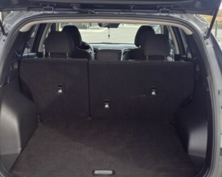 Серый Хендай Туксон, объемом двигателя 0 л и пробегом 27 тыс. км за 26000 $, фото 10 на Automoto.ua