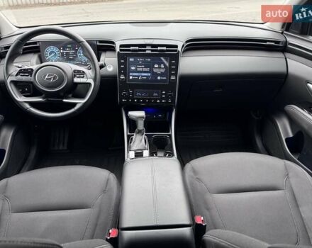 Серый Хендай Туксон, объемом двигателя 2 л и пробегом 62 тыс. км за 24500 $, фото 20 на Automoto.ua