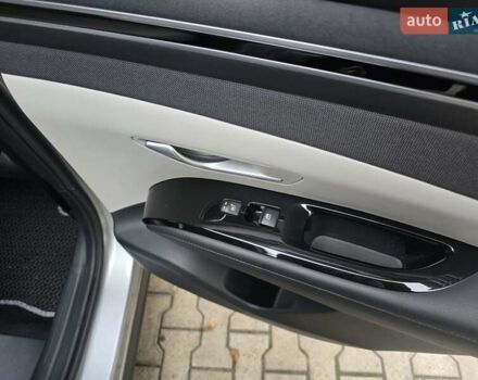 Серый Хендай Туксон, объемом двигателя 2 л и пробегом 39 тыс. км за 30500 $, фото 81 на Automoto.ua