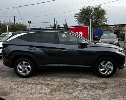 Серый Хендай Туксон, объемом двигателя 2.5 л и пробегом 28 тыс. км за 26990 $, фото 5 на Automoto.ua