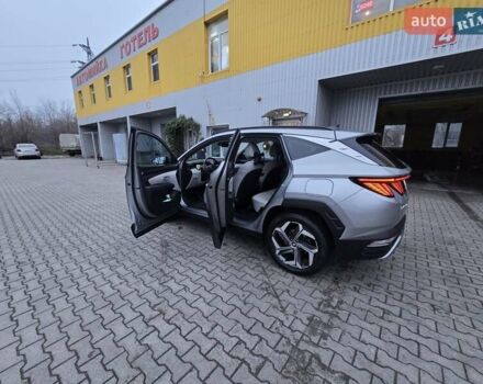 Серый Хендай Туксон, объемом двигателя 2 л и пробегом 39 тыс. км за 30500 $, фото 9 на Automoto.ua