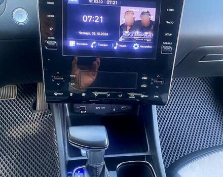 Серый Хендай Туксон, объемом двигателя 2 л и пробегом 23 тыс. км за 29000 $, фото 5 на Automoto.ua