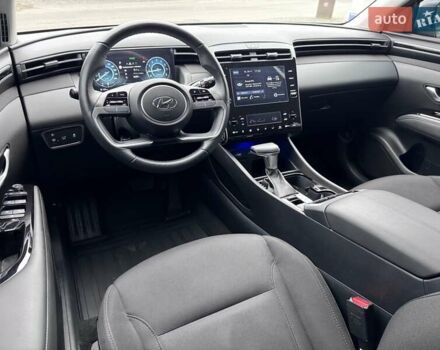 Серый Хендай Туксон, объемом двигателя 2 л и пробегом 62 тыс. км за 24500 $, фото 19 на Automoto.ua