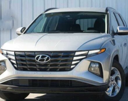 Серый Хендай Туксон, объемом двигателя 2.5 л и пробегом 10 тыс. км за 11000 $, фото 2 на Automoto.ua