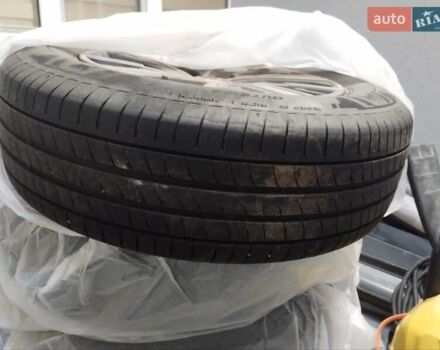 Сірий Хендай Туксон, об'ємом двигуна 2 л та пробігом 38 тис. км за 27000 $, фото 19 на Automoto.ua