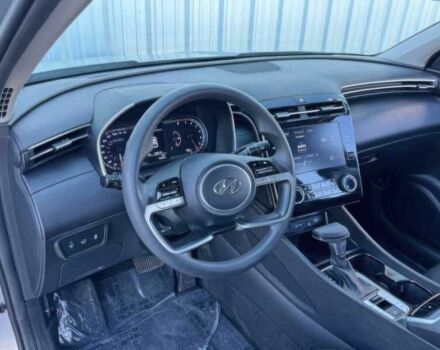 Серый Хендай Туксон, объемом двигателя 2.5 л и пробегом 10 тыс. км за 11000 $, фото 10 на Automoto.ua