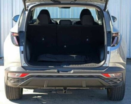 Серый Хендай Туксон, объемом двигателя 2.5 л и пробегом 10 тыс. км за 11000 $, фото 8 на Automoto.ua