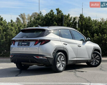 Сірий Хендай Туксон, об'ємом двигуна 2 л та пробігом 68 тис. км за 24500 $, фото 22 на Automoto.ua