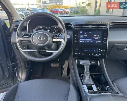 Серый Хендай Туксон, объемом двигателя 2 л и пробегом 37 тыс. км за 25000 $, фото 22 на Automoto.ua
