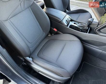 Серый Хендай Туксон, объемом двигателя 2 л и пробегом 37 тыс. км за 25000 $, фото 44 на Automoto.ua