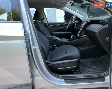 Сірий Хендай Туксон, об'ємом двигуна 2 л та пробігом 68 тис. км за 24500 $, фото 57 на Automoto.ua