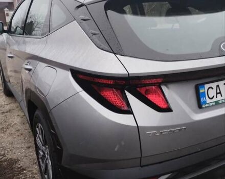 Сірий Хендай Туксон, об'ємом двигуна 2 л та пробігом 38 тис. км за 27000 $, фото 3 на Automoto.ua